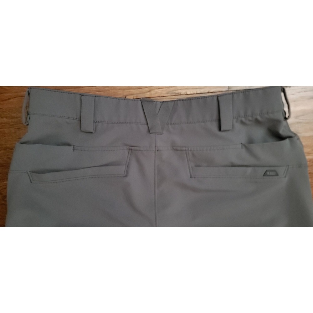 511 Tactical Men's Softshell Performance Gray Pan… - image 7